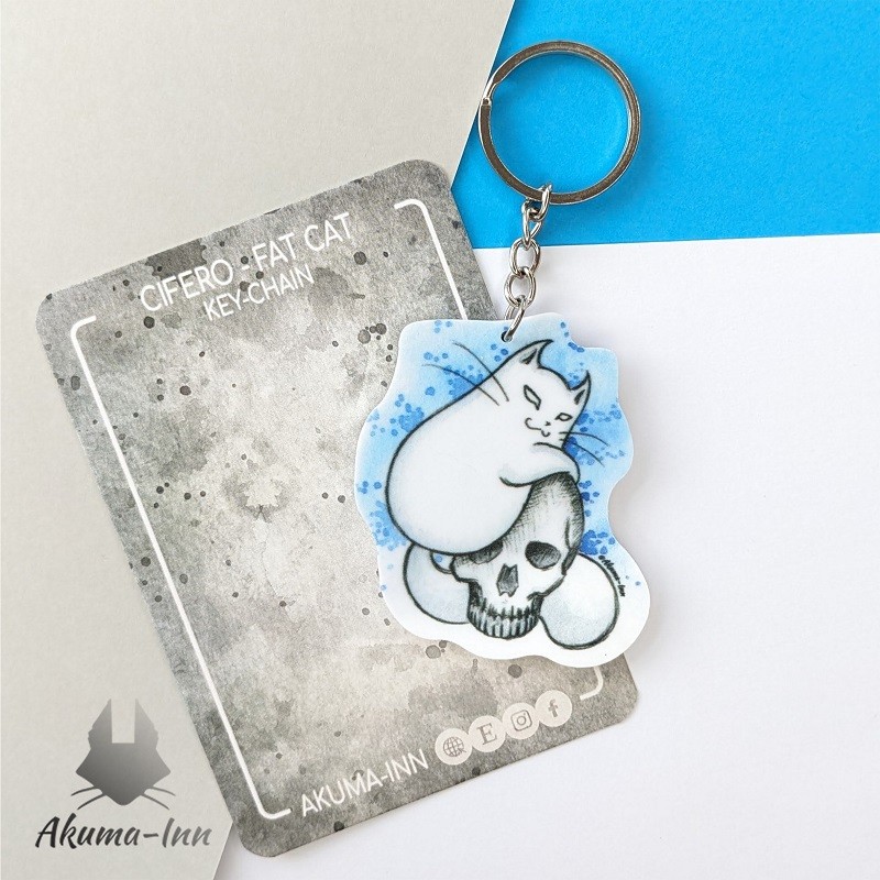 Keychain Cifero with a skull