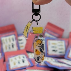 Mystery keychain - Fiolki