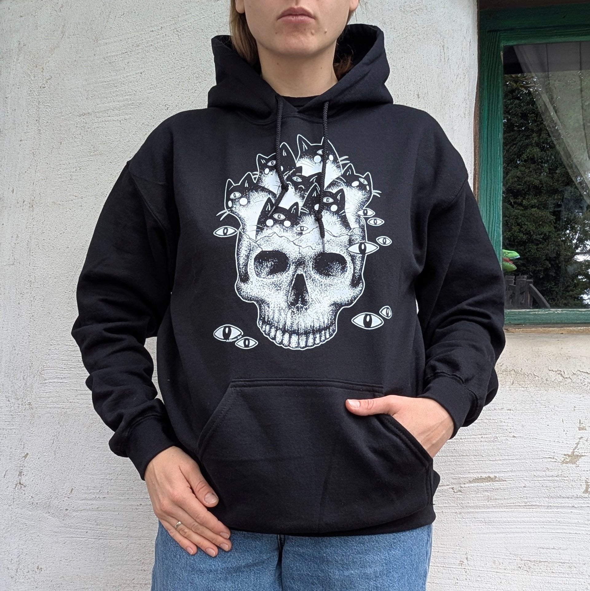 Hoodie Haunted - Skull